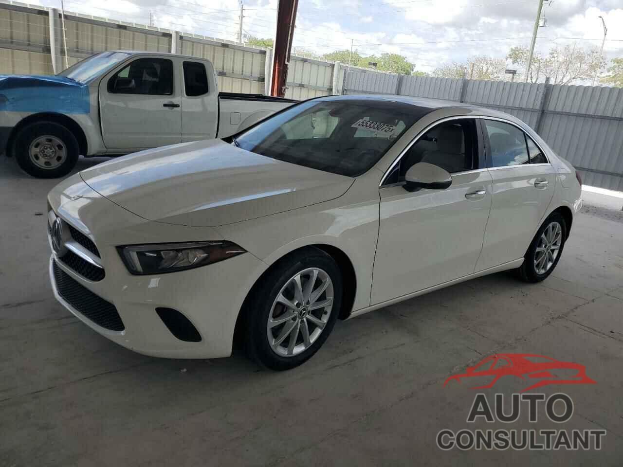 MERCEDES-BENZ A-CLASS 2022 - W1K3G4EB4NJ335182