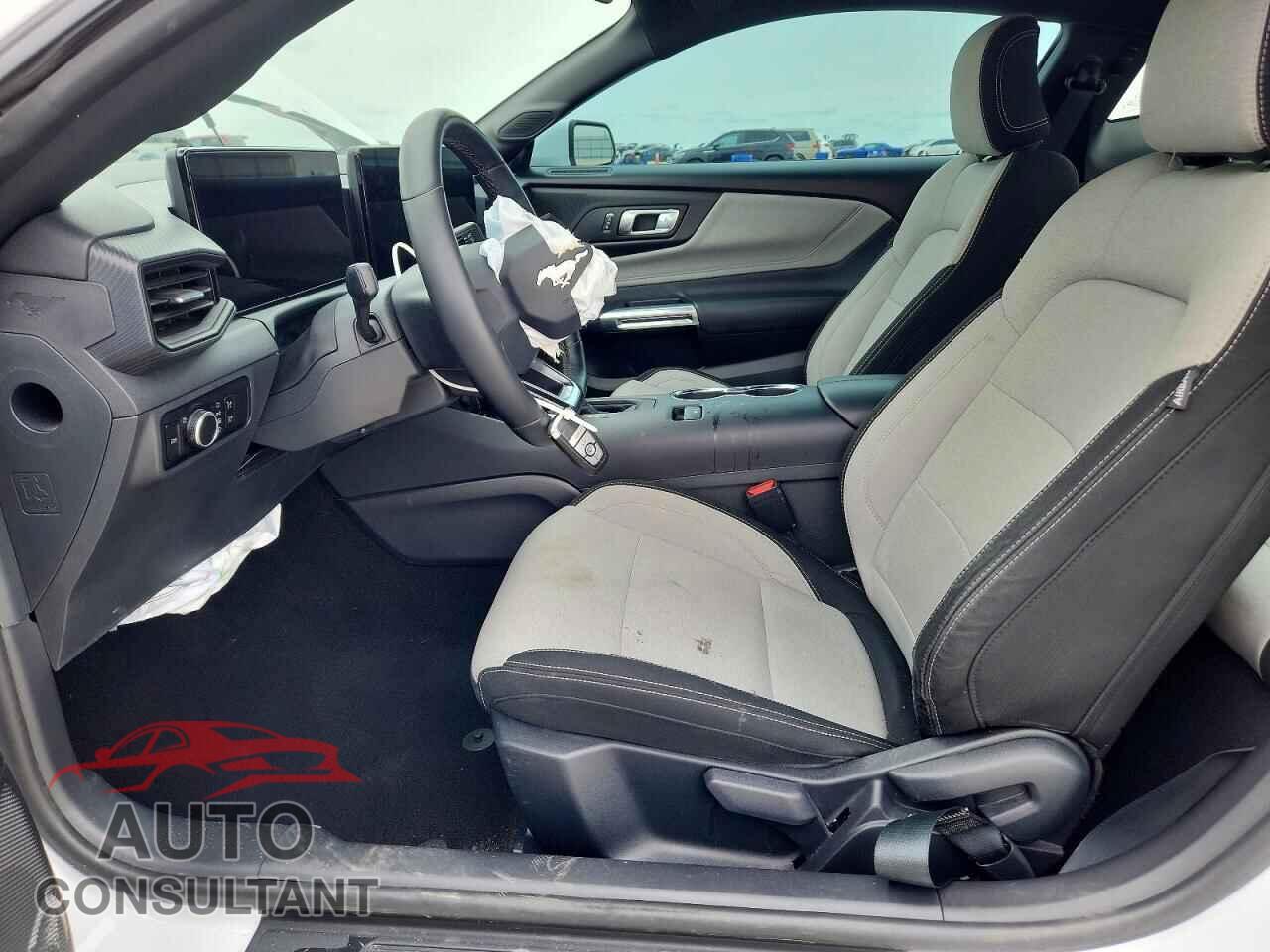 FORD MUSTANG 2025 - 1FA6P8TH4S5104394