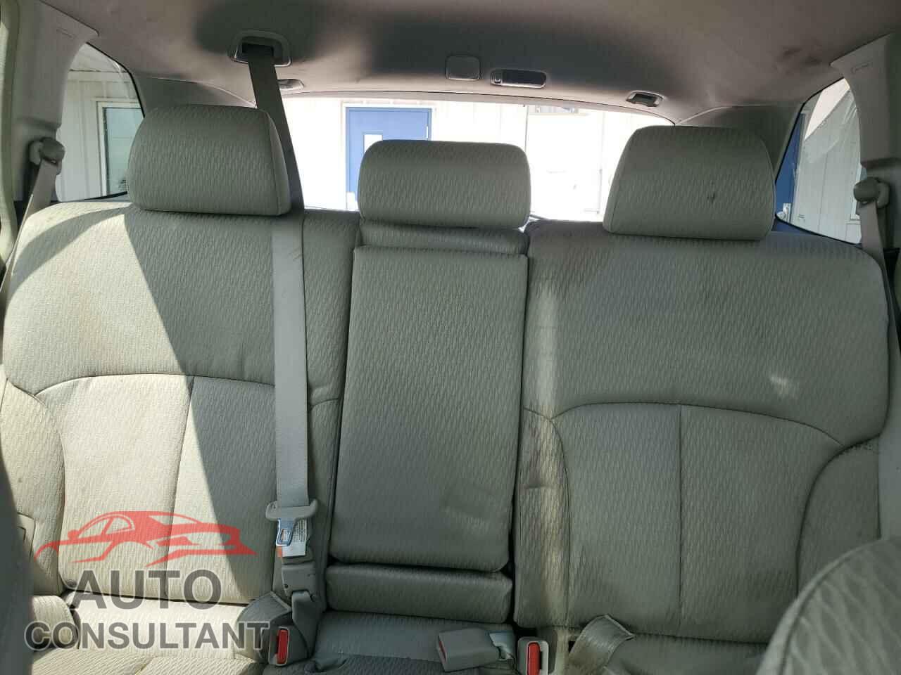SUBARU OUTBACK 2012 - 4S4BRGBC0C3268012