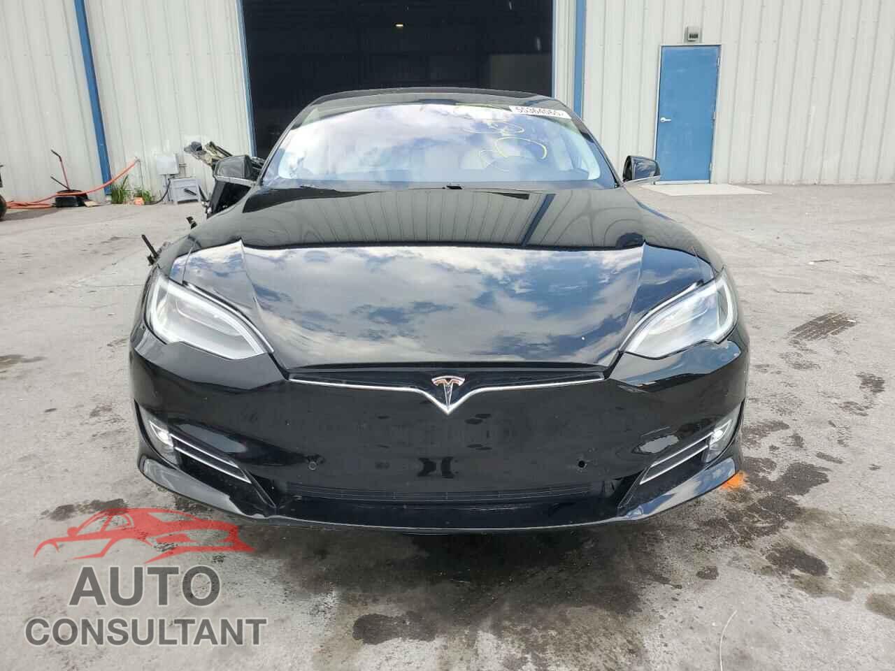 TESLA MODEL S 2018 - 5YJSA1E29JF296905