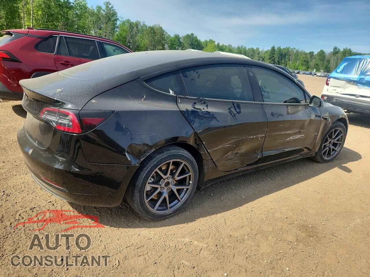 TESLA MODEL 3 2022 - 5YJ3E1EA7NF330488