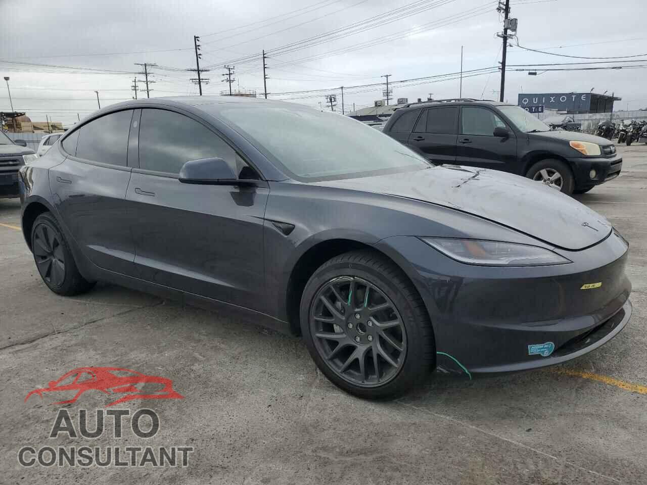 TESLA MODEL 3 2025 - 5YJ3E1EA3SF941792
