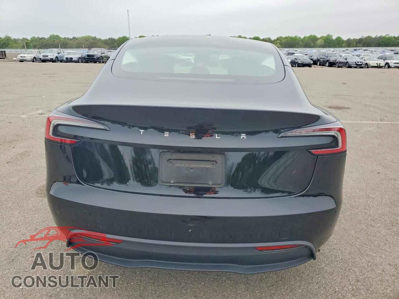 TESLA MODEL 3 2024 - 5YJ3E1EA3RF772805