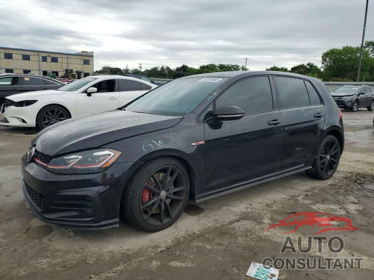 VOLKSWAGEN GTI 2019 - 3VW6T7AU0KM011900