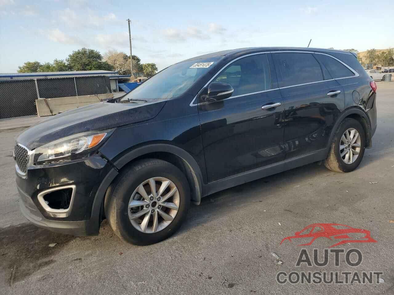 KIA SORENTO 2018 - 5XYPG4A33JG426979