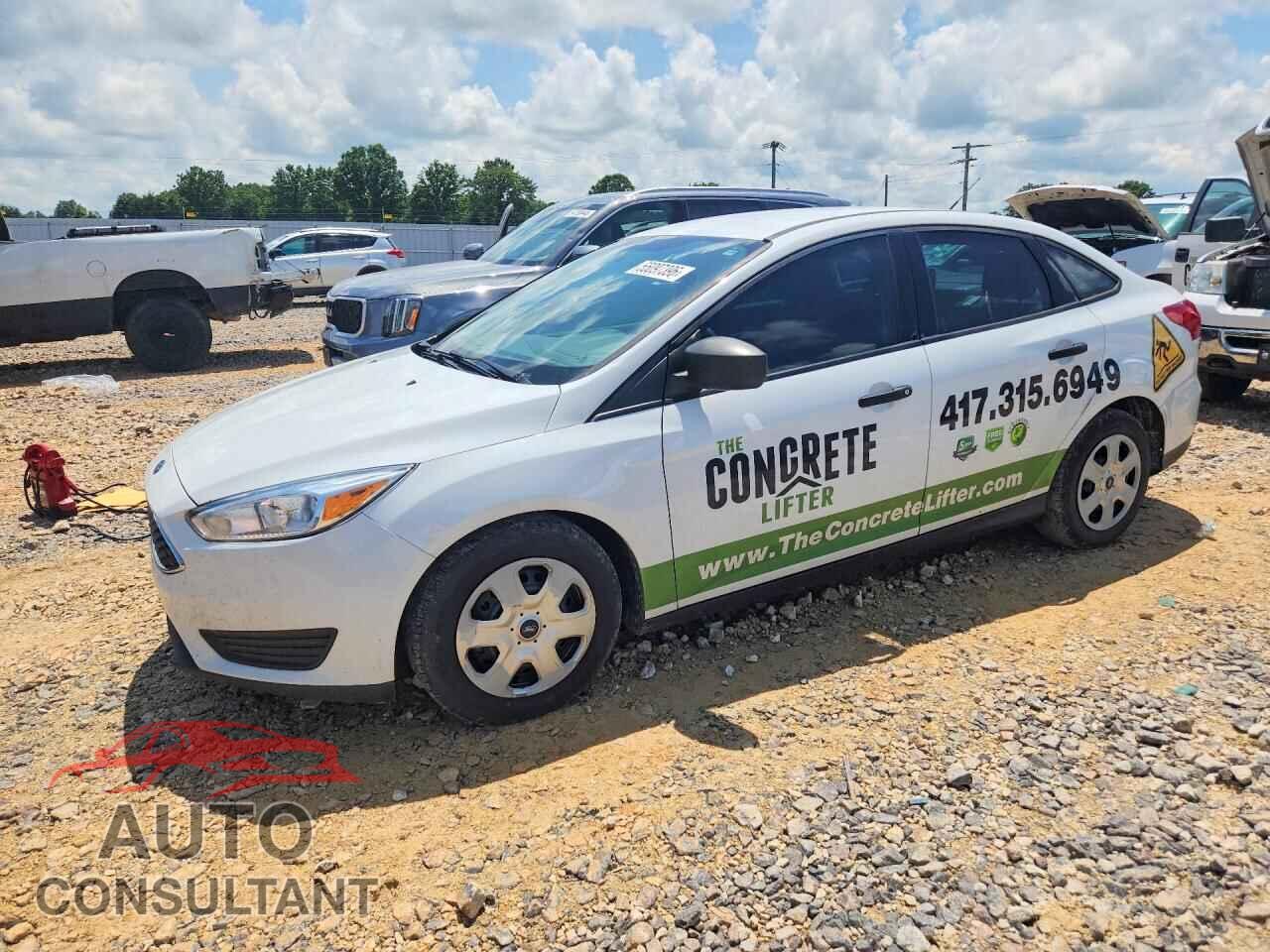 FORD FOCUS 2018 - 1FADP3E23JL287154