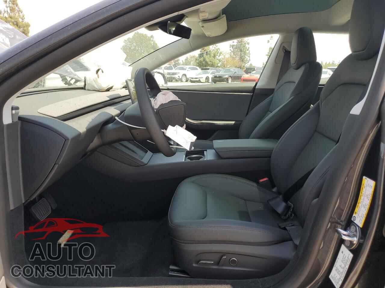 TESLA MODEL 3 2025 - 5YJ3E1EA1SF982406