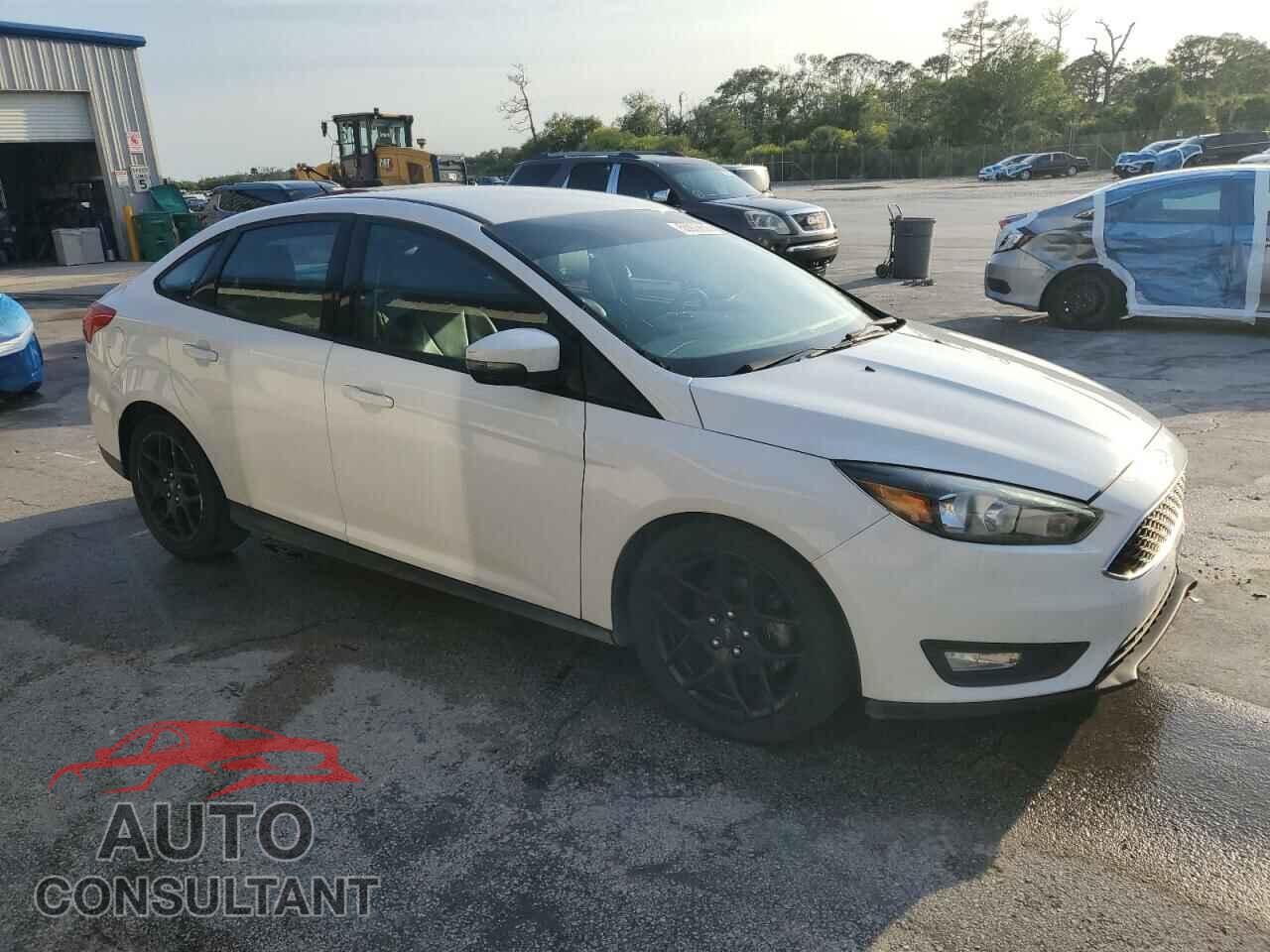 FORD FOCUS 2016 - 1FADP3F24GL235393