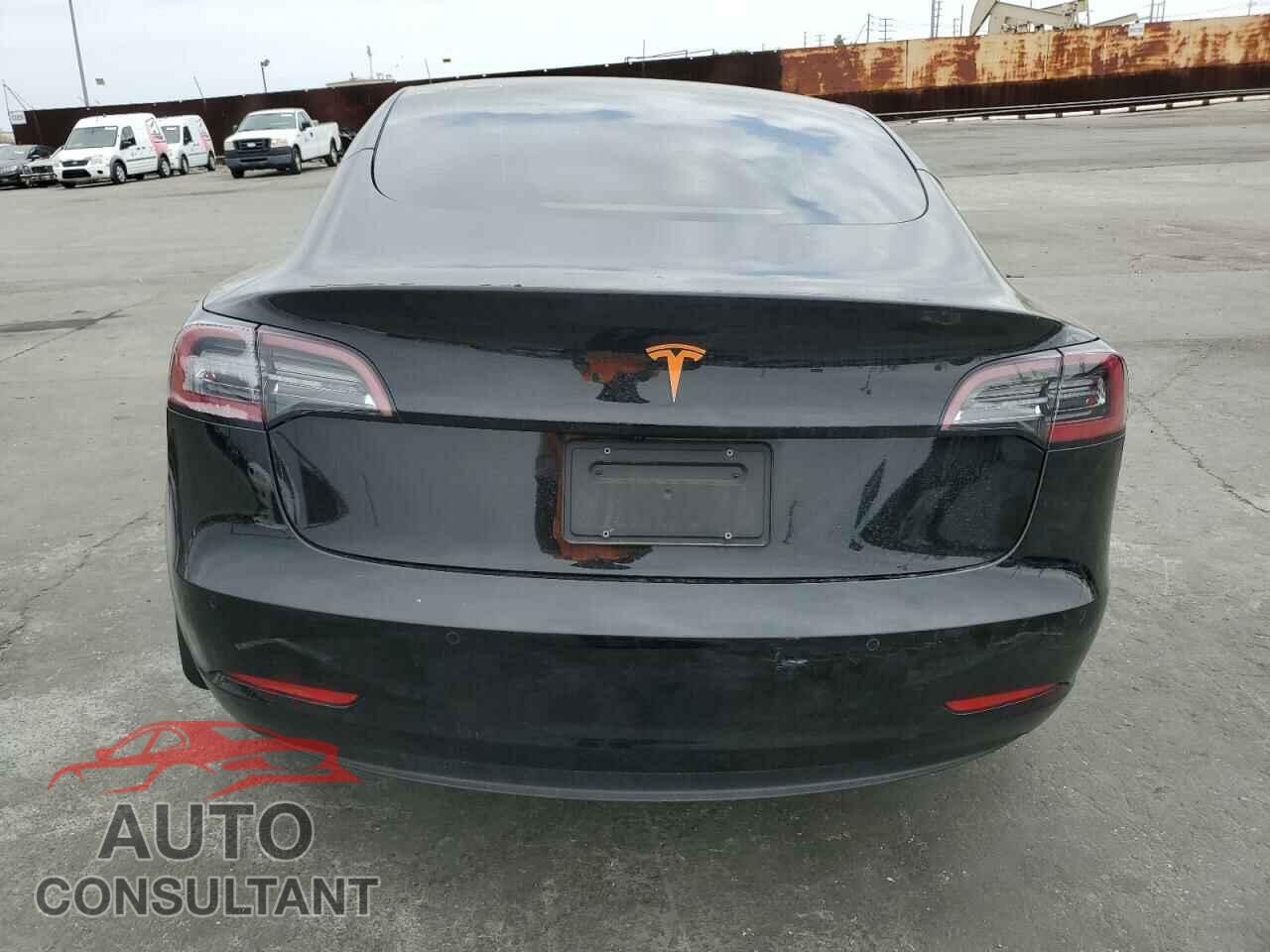 TESLA MODEL 3 2022 - 5YJ3E1EA6NF148023