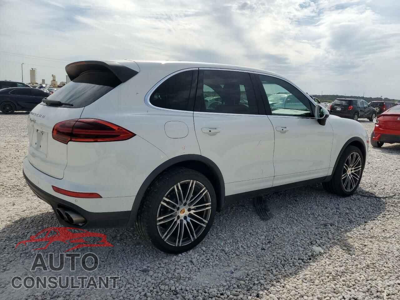 PORSCHE CAYENNE 2016 - WP1AB2A23GLA95512