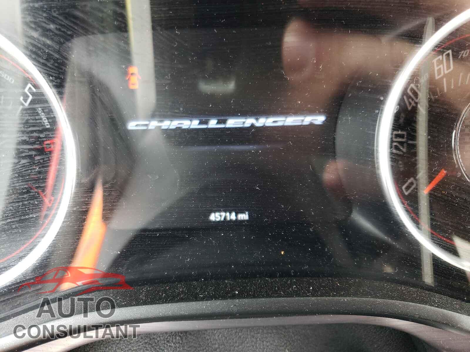 DODGE CHALLENGER 2016 - 2C3CDZBT2GH337857