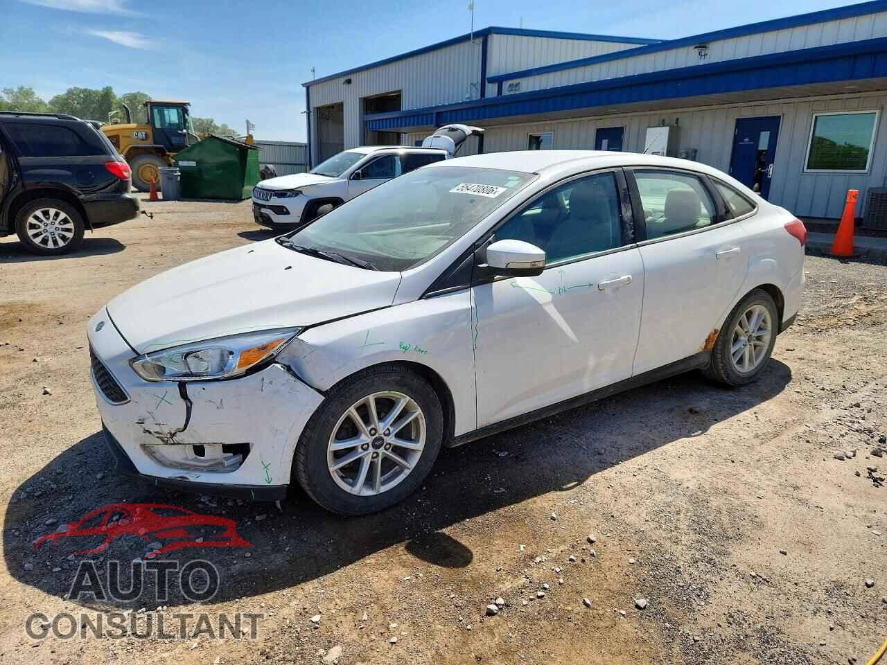 FORD FOCUS 2016 - 1FADP3F26GL405348