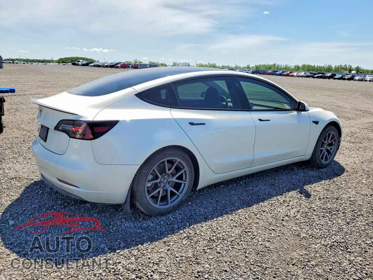 TESLA MODEL 3 2023 - 5YJ3E1EA3PF493108