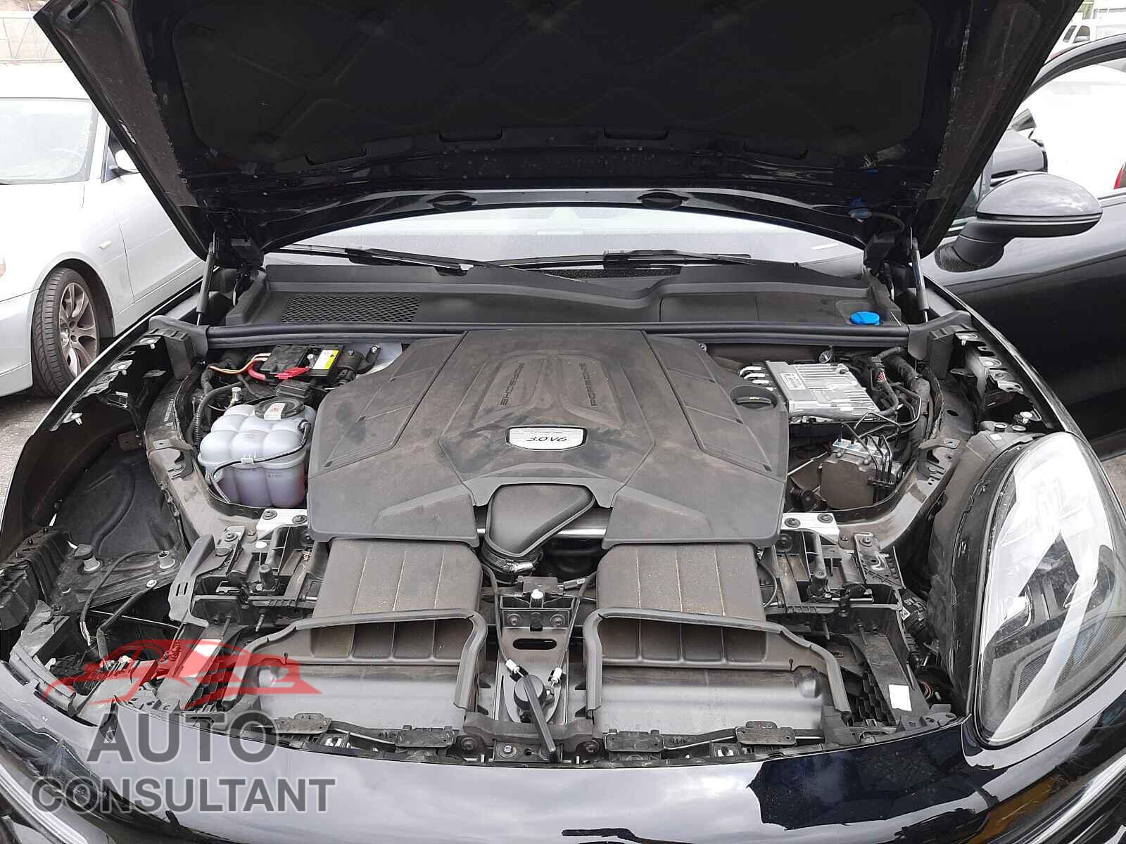 PORSCHE CAYENNE 2020 - WP1AA2AY0LDA07060