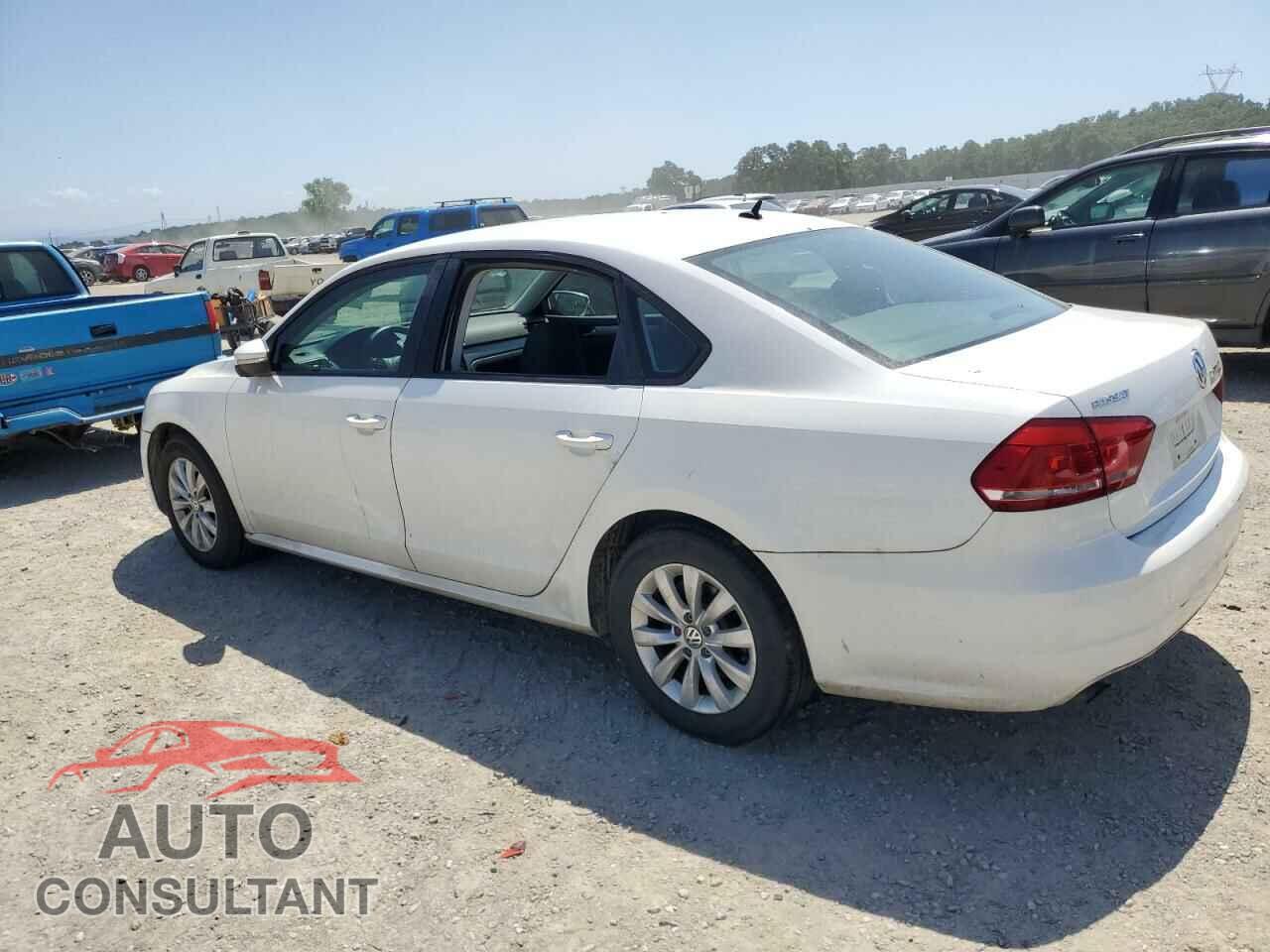 VOLKSWAGEN PASSAT 2012 - 1VWAP7A30CC098576