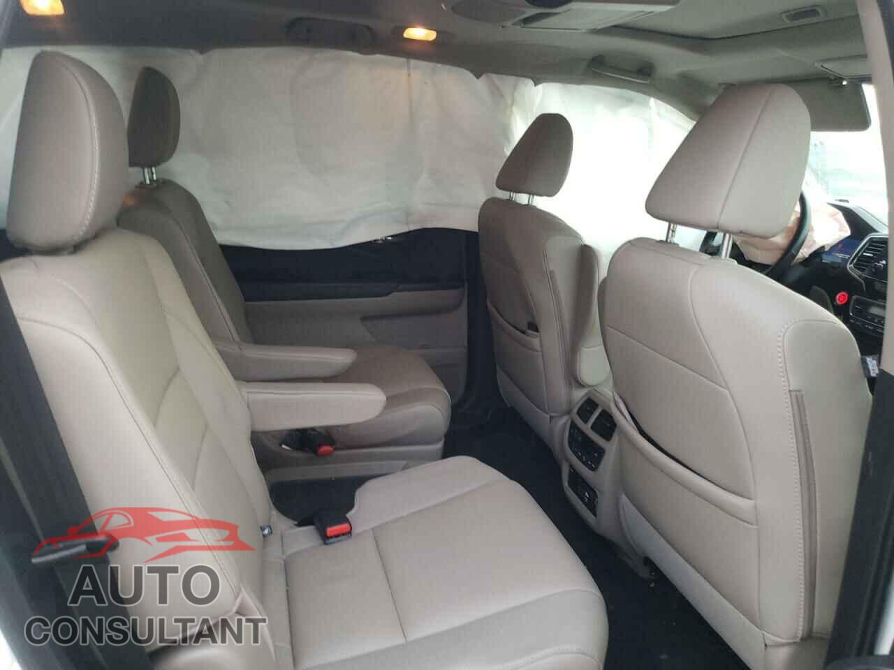 HONDA PILOT 2019 - 5FNYF6H09KB021622