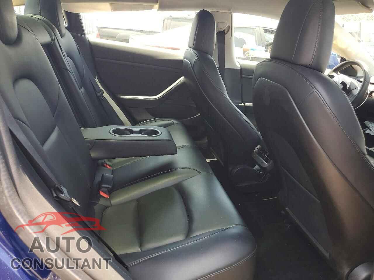 TESLA MODEL 3 2020 - 5YJ3E1EA2LF633935