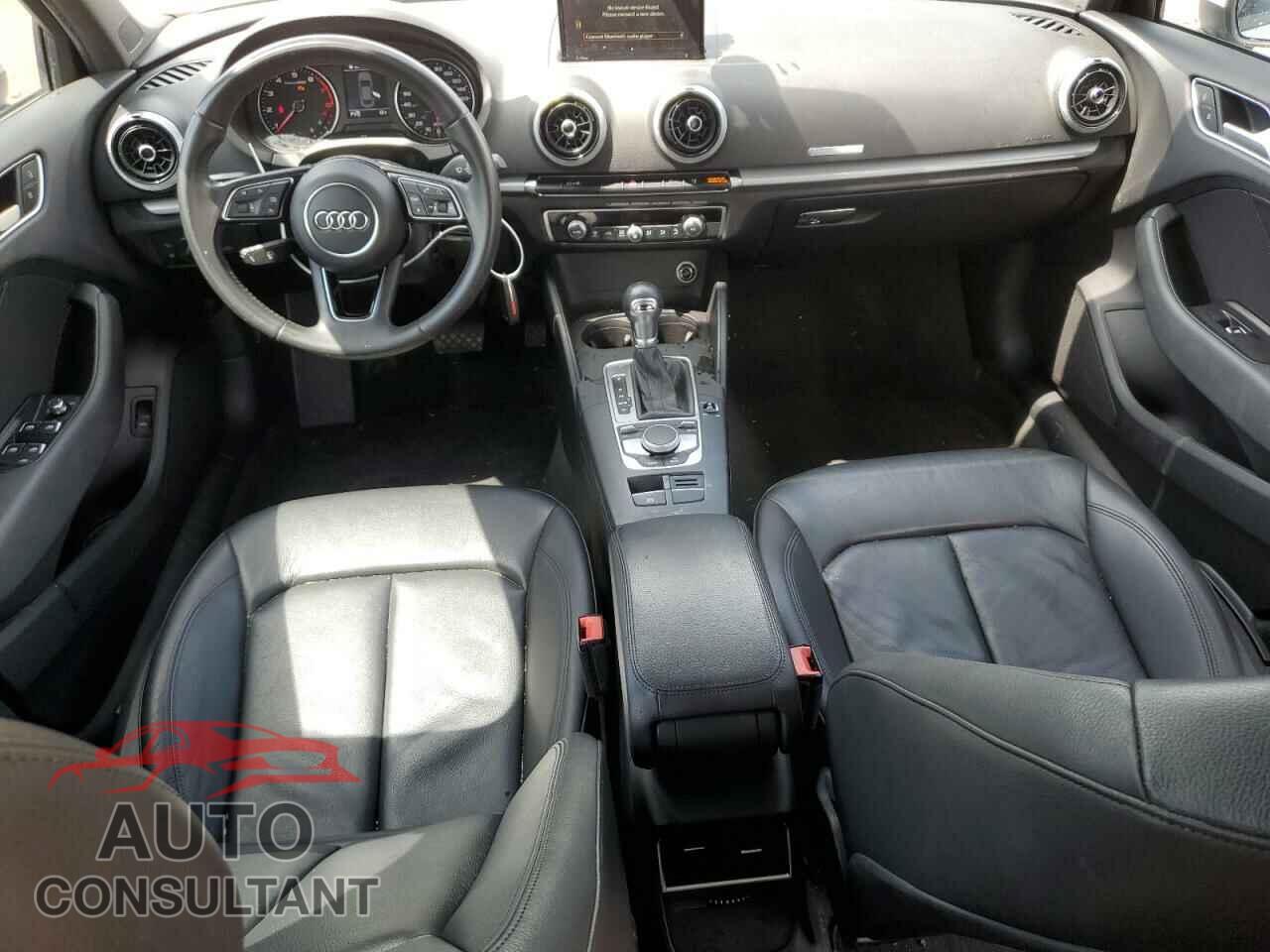 AUDI A3 2017 - WAUAUGFF8H1038155