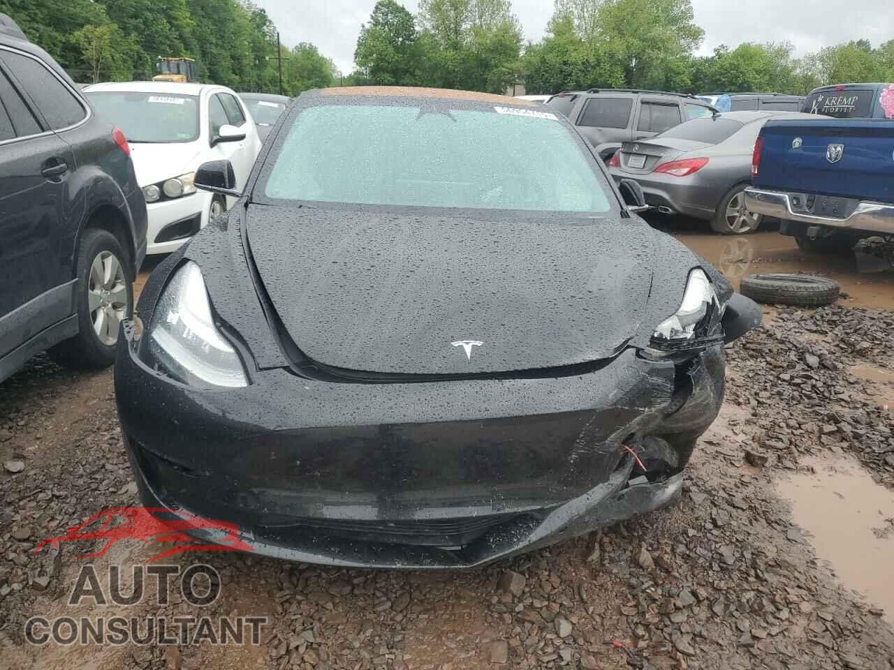 TESLA MODEL 3 2018 - 5YJ3E1EA1JF026390