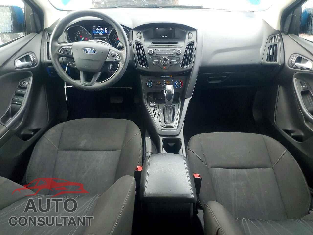 FORD FOCUS 2015 - 1FADP3K28FL354620