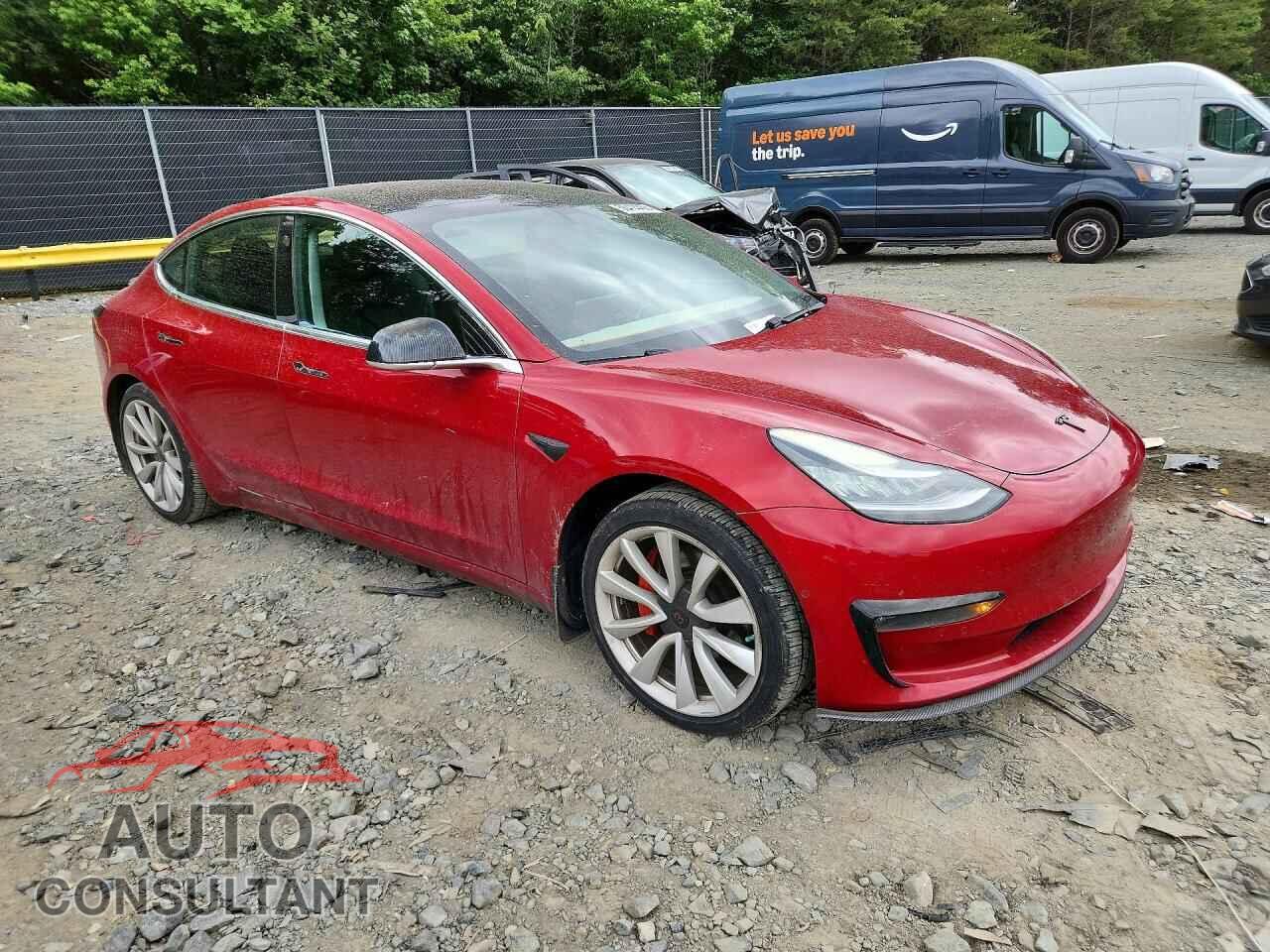 TESLA MODEL 3 2018 - 5YJ3E1EA0JF031161