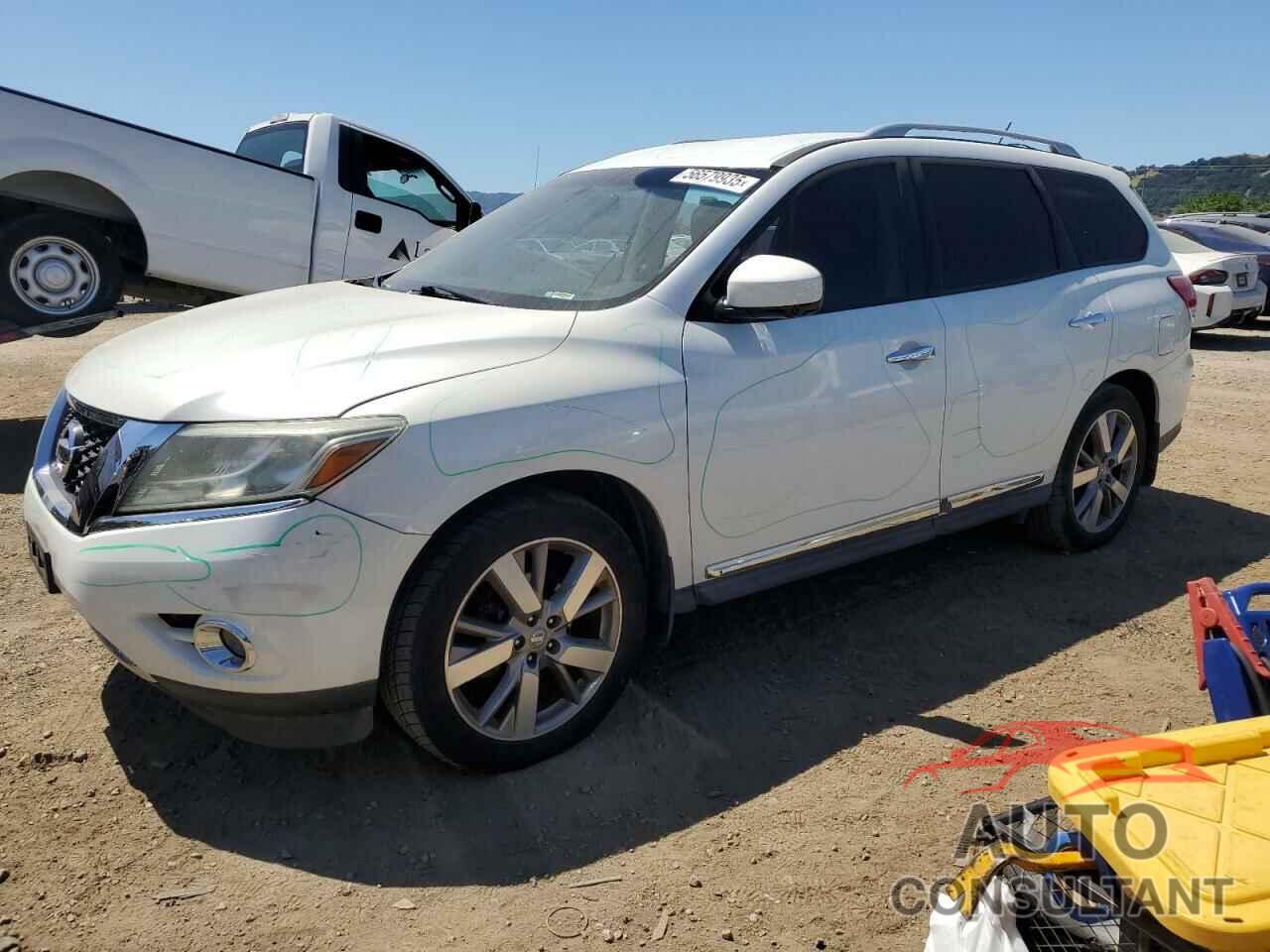 NISSAN PATHFINDER 2014 - 5N1AR2MM3EC605859