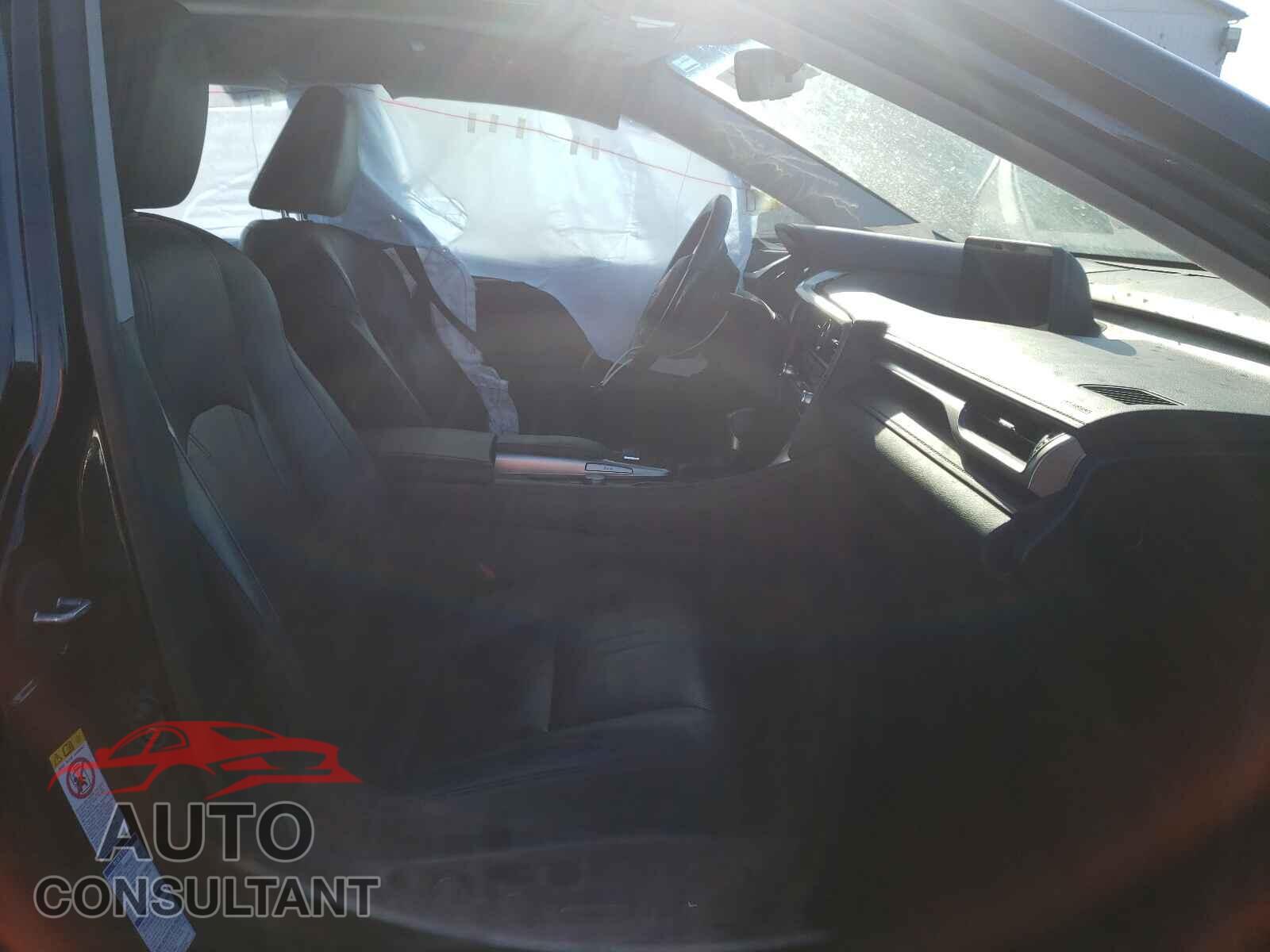 LEXUS RX350 2017 - 2T2BZMCA4HC062198