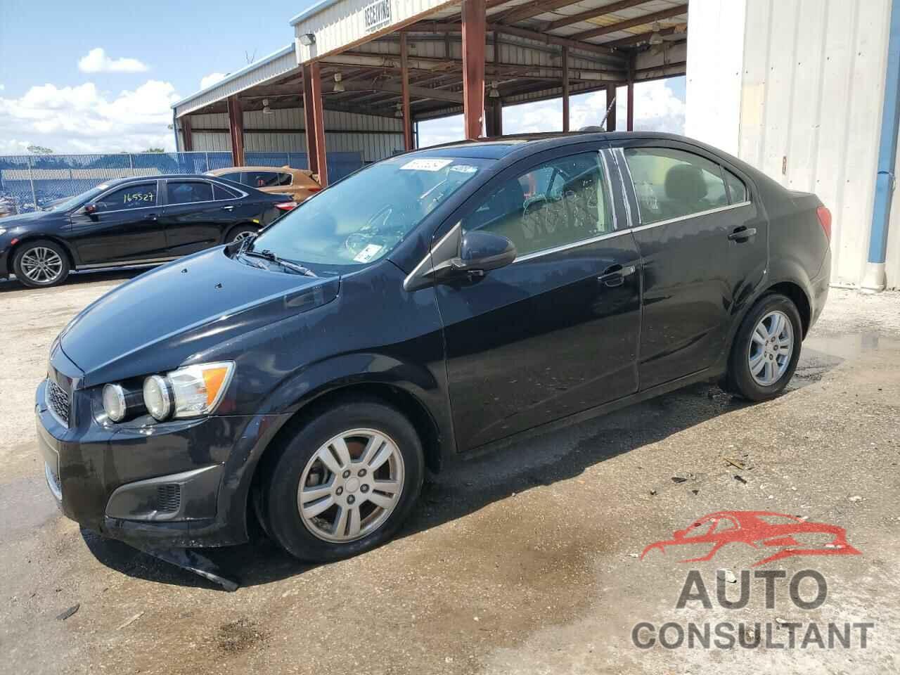 CHEVROLET SONIC 2016 - 1G1JC5SH3G4184096