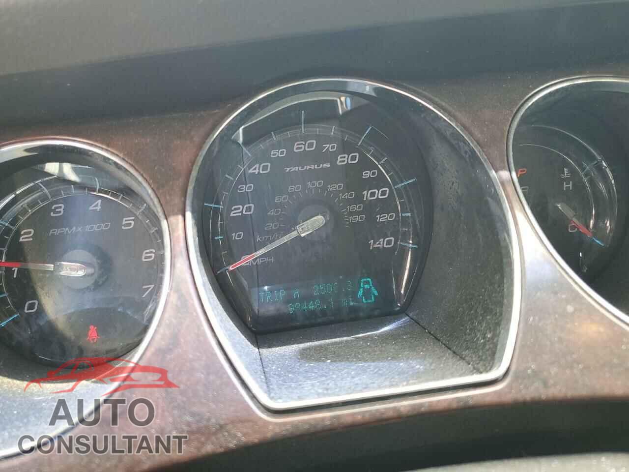 FORD TAURUS 2011 - 1FAHP2EW8BG190962