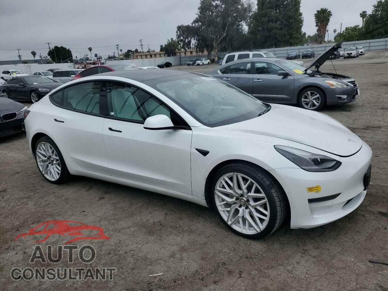 TESLA MODEL 3 2021 - 5YJ3E1EA6MF025109