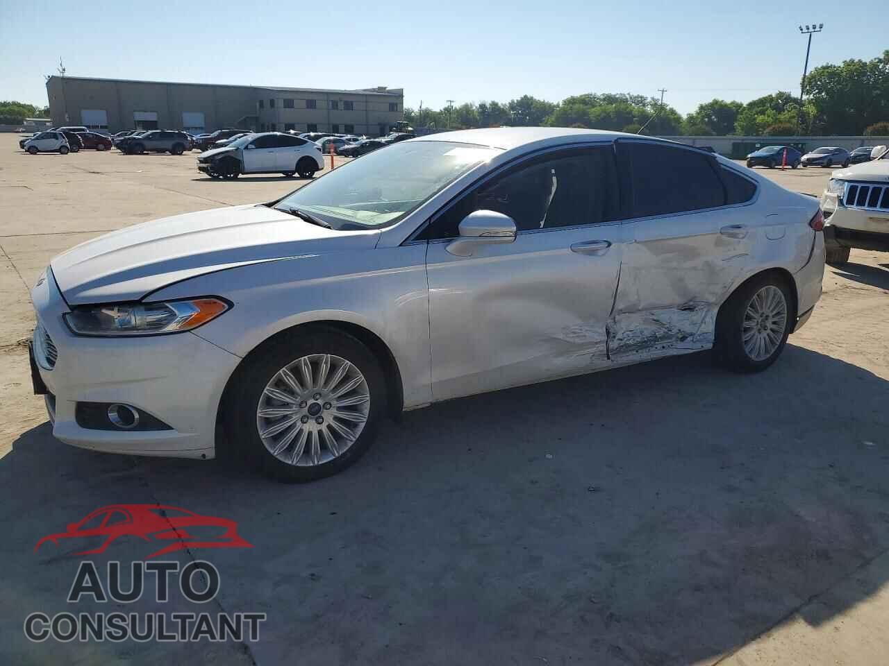 FORD FUSION 2013 - 3FA6P0LU3DR148420