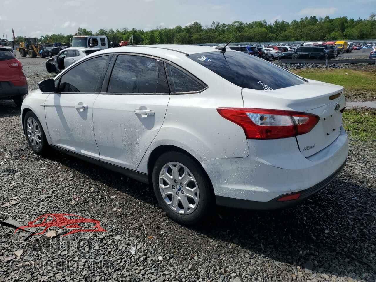 FORD FOCUS 2012 - 1FAHP3F23CL307048