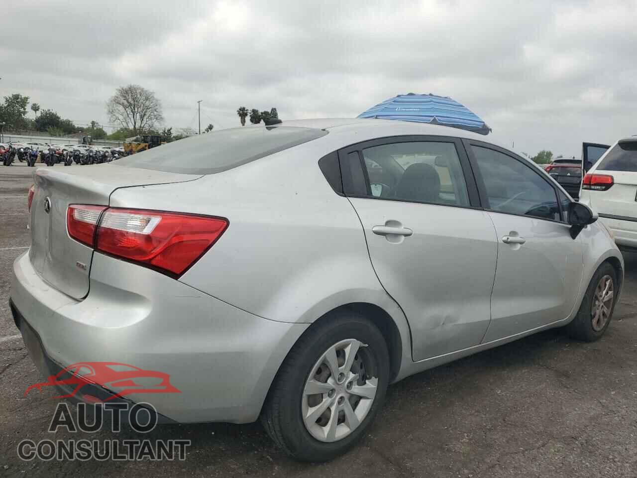 KIA RIO 2013 - KNADM4A36D6137174