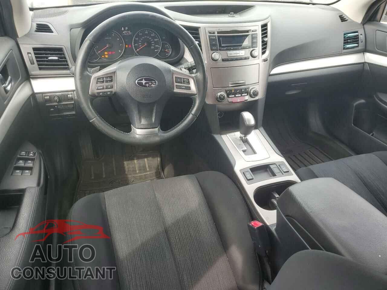 SUBARU OUTBACK 2013 - 4S4BRBGC1D3272180