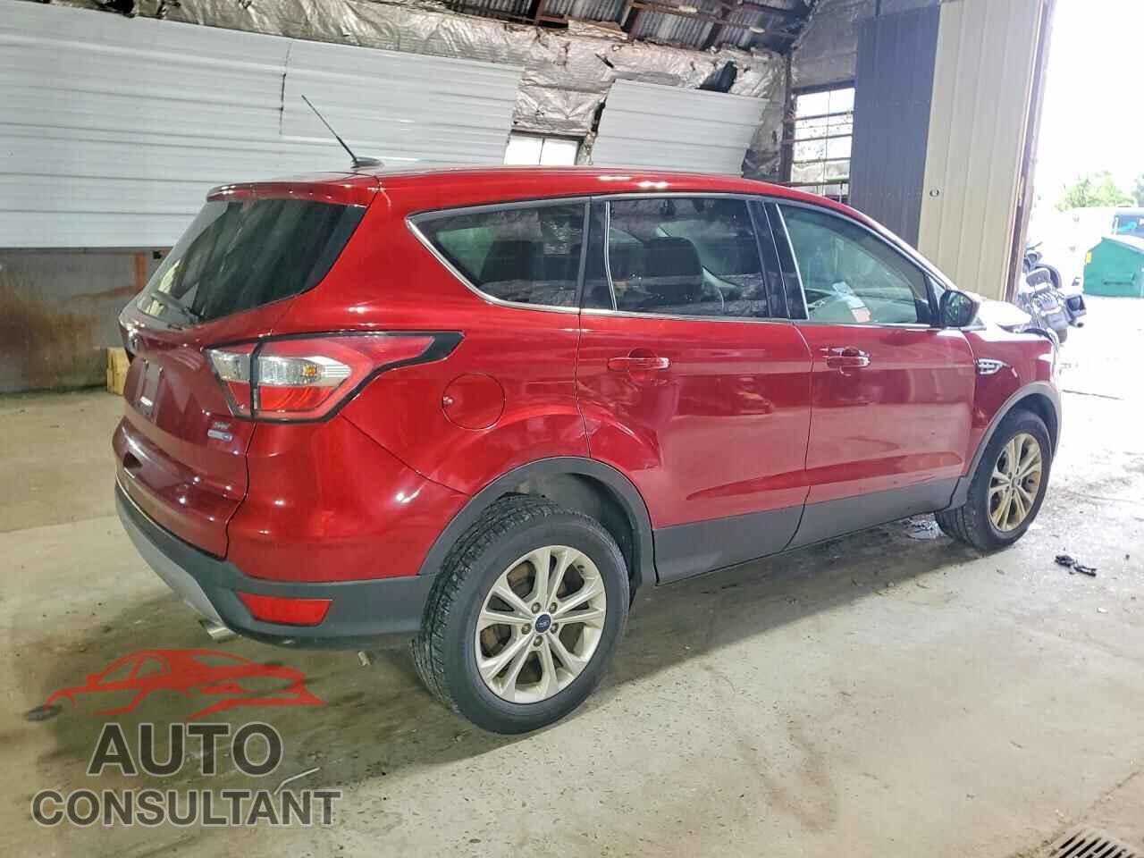 FORD ESCAPE 2017 - 1FMCU9GD3HUF00930