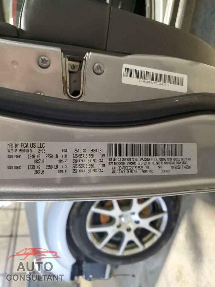 DODGE JOURNEY 2019 - 3C4PDDEG2KT719823