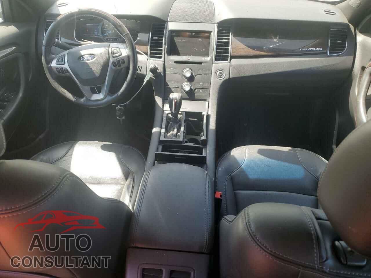 FORD TAURUS 2013 - 1FAHP2F81DG210357