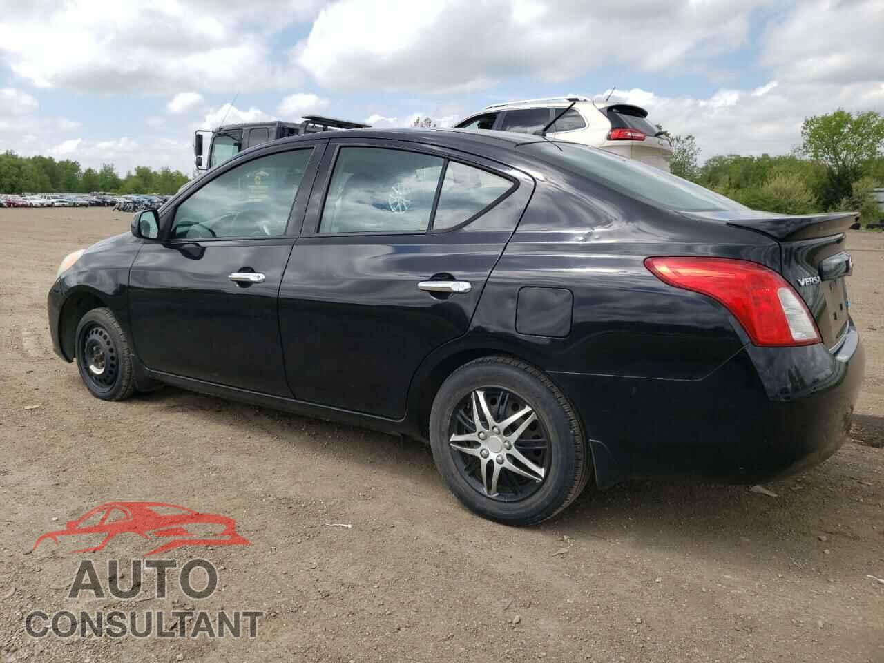 NISSAN VERSA 2014 - 3N1CN7AP7EL837652
