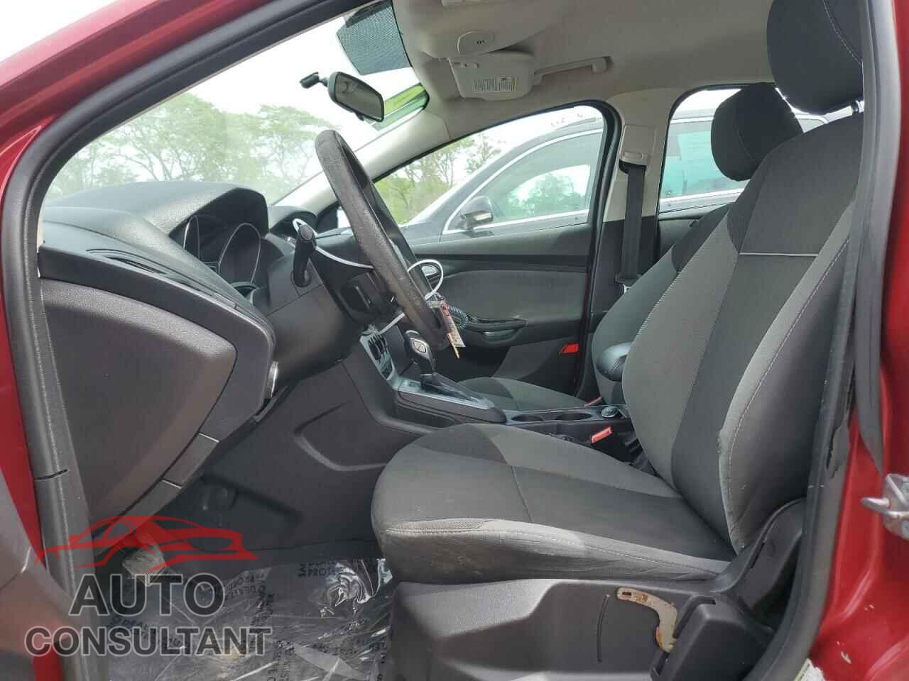 FORD FOCUS 2014 - 1FADP3F20EL288525
