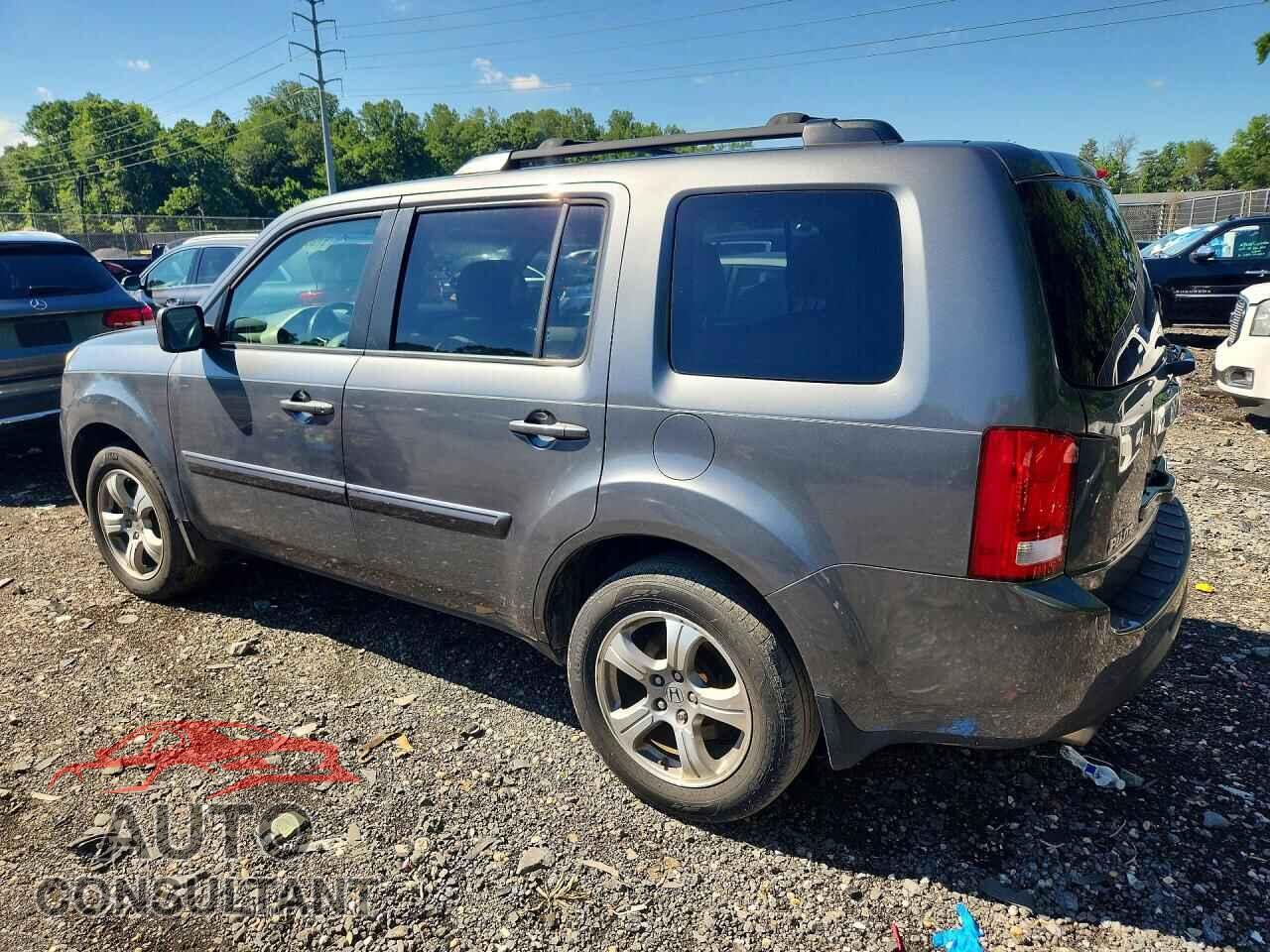 HONDA PILOT 2013 - 5FNYF3H51DB009672