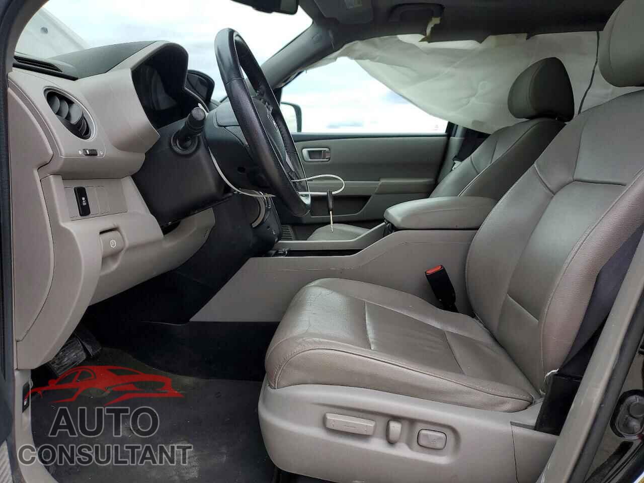 HONDA PILOT 2014 - 5FNYF4H55EB035666