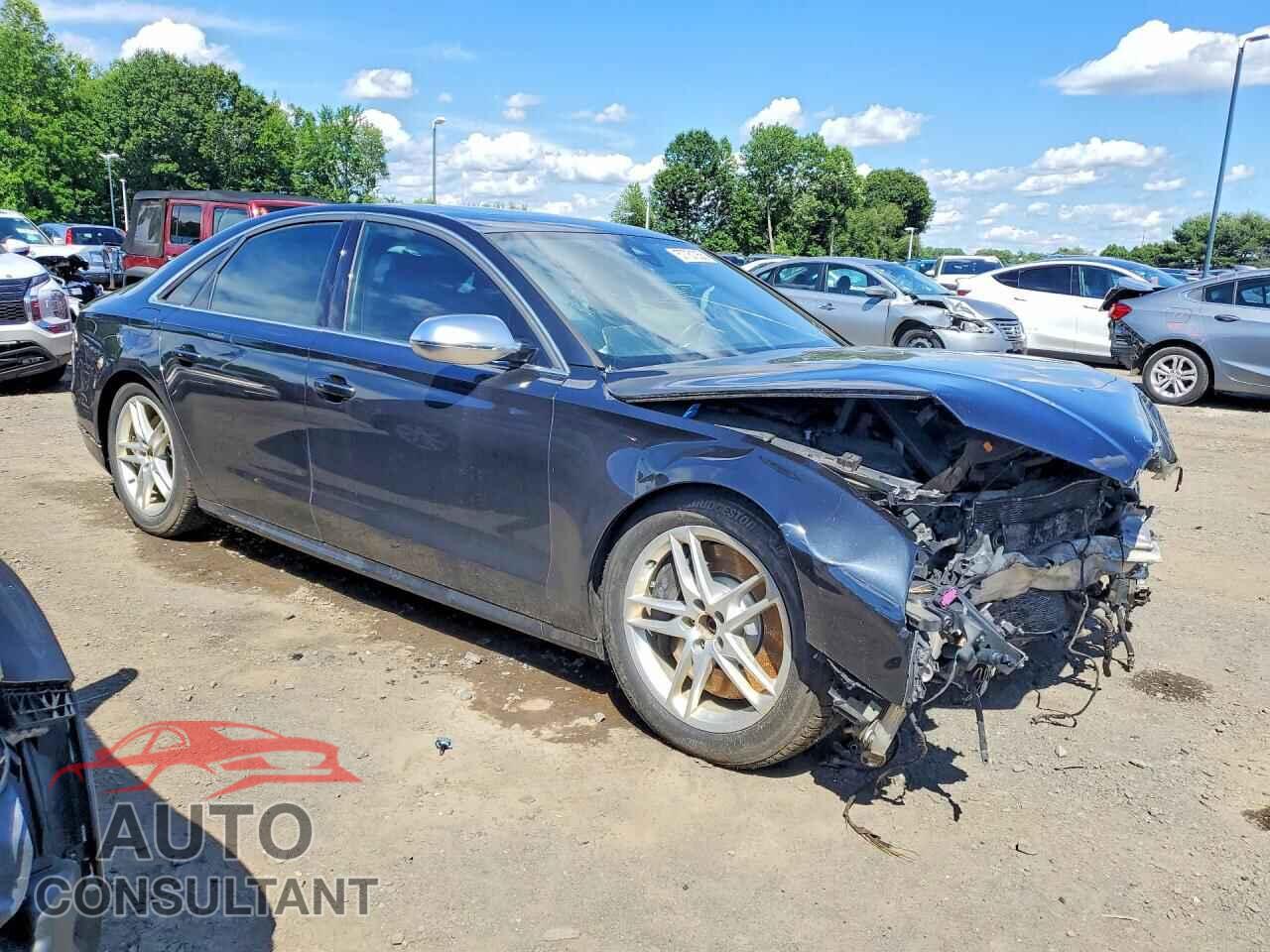 AUDI S8 2013 - WAUD2AFD5DN011383