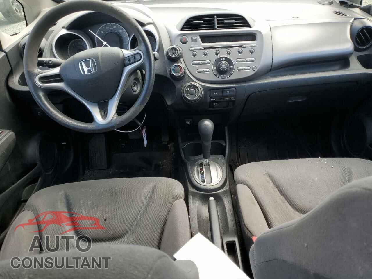 HONDA FIT 2013 - JHMGE8H33DC023093