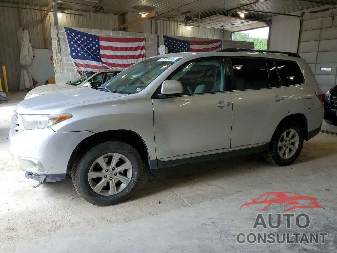 TOYOTA HIGHLANDER 2011 - 5TDBK3EHXBS043683