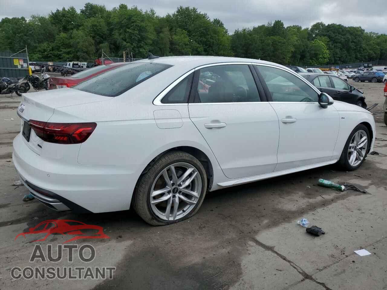 AUDI A4 2022 - WAUDAAF4XNN005213