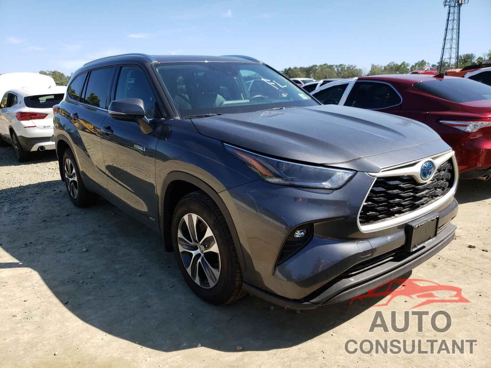 TOYOTA HIGHLANDER 2021 - 5TDGBRCH4MS521806