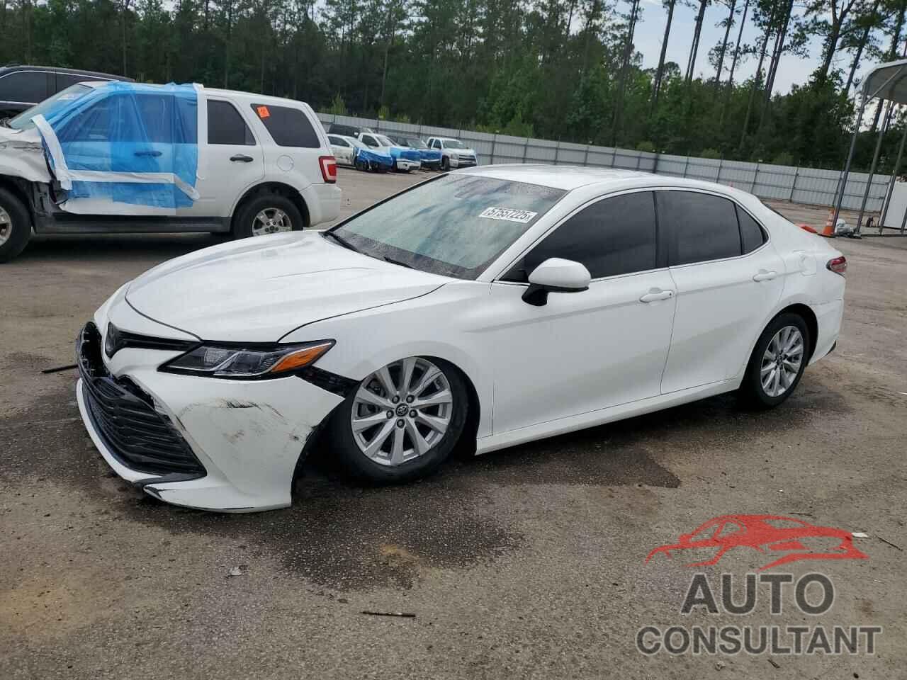 TOYOTA CAMRY 2018 - 4T1B11HK8JU101178