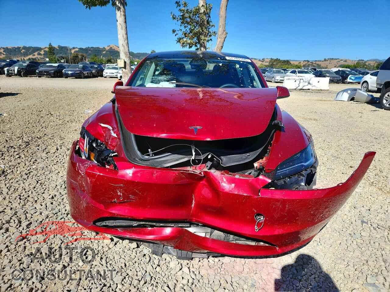 TESLA MODEL 3 2024 - 5YJ3E1EB7RF769852