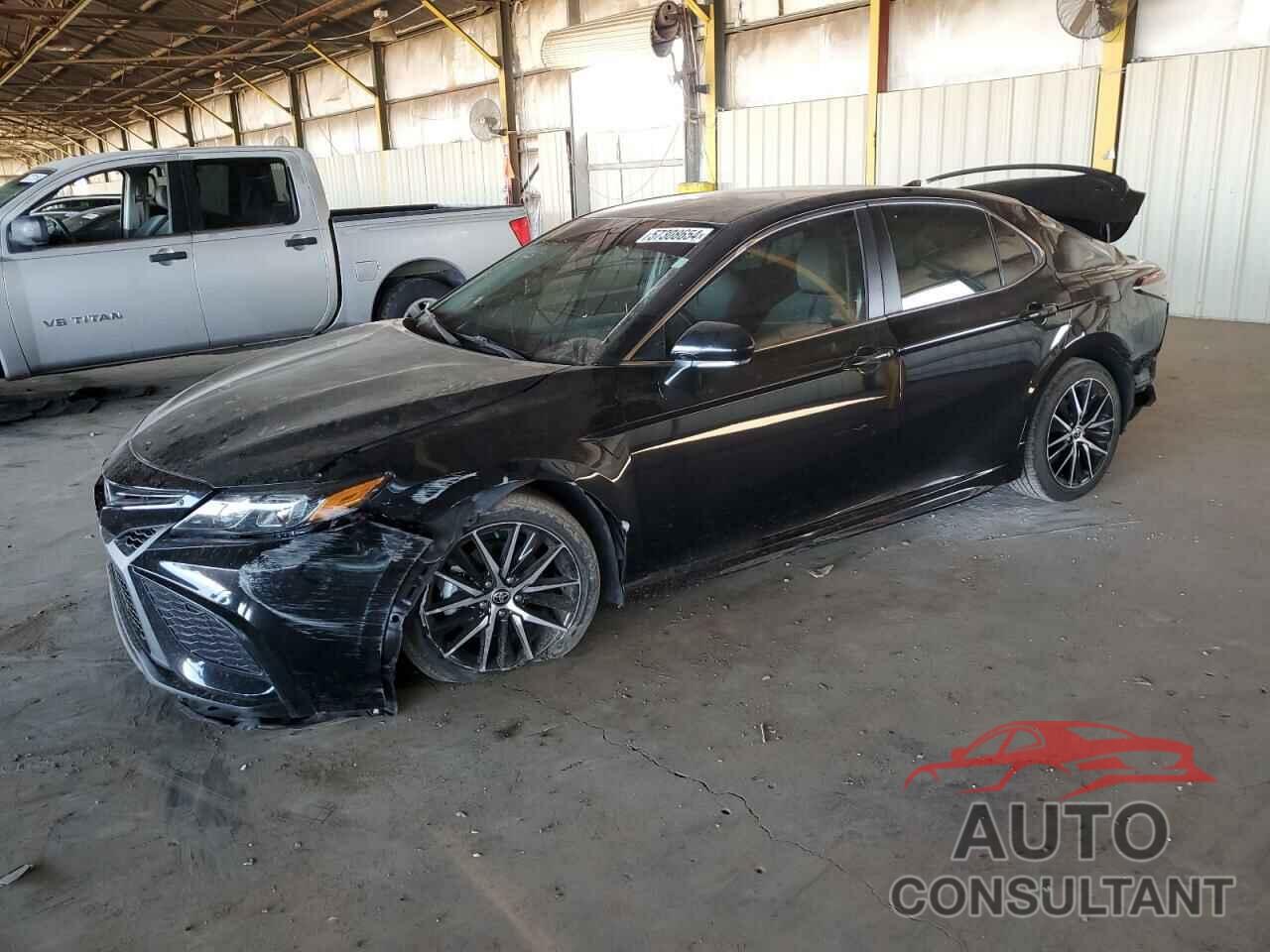 TOYOTA CAMRY 2022 - 4T1G11AK6NU626276