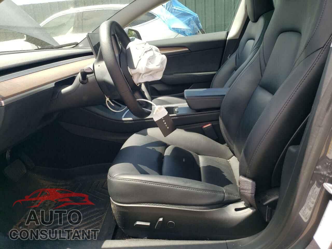 TESLA MODEL 3 2023 - 5YJ3E1EA3PF546695